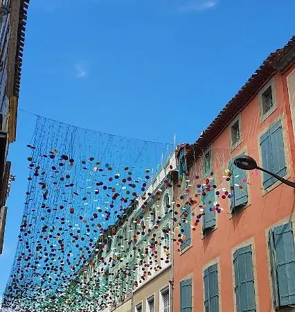 A 200 Metres Du Chateau : Maison De قرقشونه